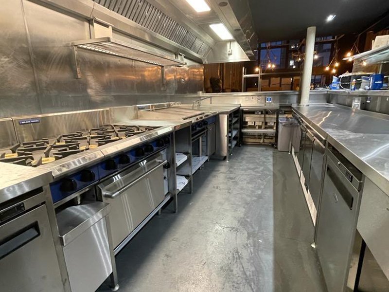 Open kitchen