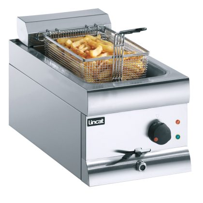 DF33 Lincat Silverlink 600 Electric Counter-top Single Tank Fryer - 1 Basket - W 300 mm - 3.0 kW